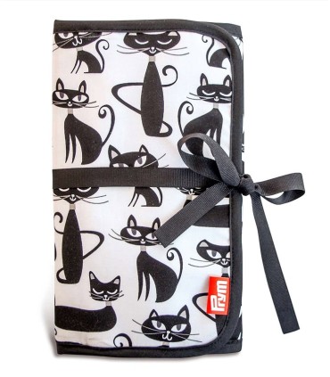 Cats Crochet Case - Prym