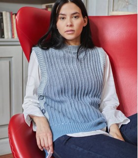 Pattern - Ribbed Waistcoat with Buttons