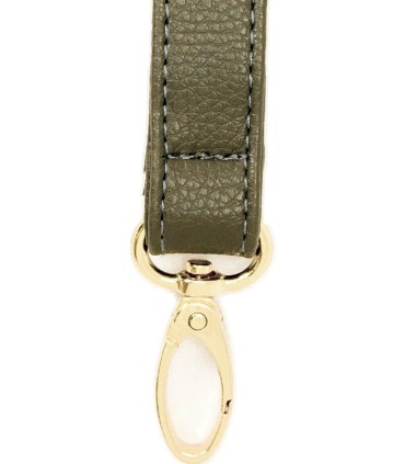 Shoulder strap with metal hooks